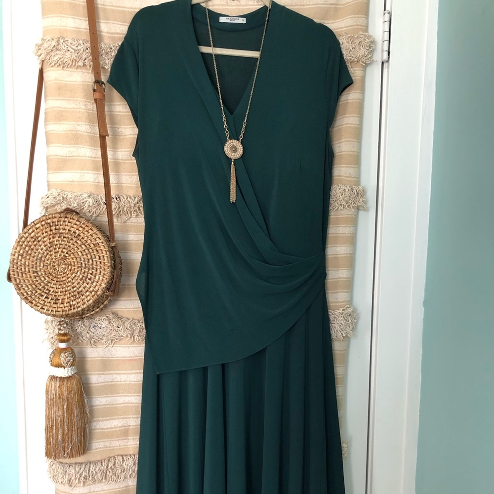 MM LaFleur - dark green mid calf length dress